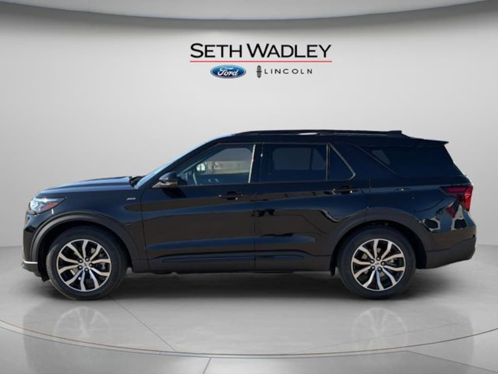 New 2025 Ford Explorer ST-Line SUV