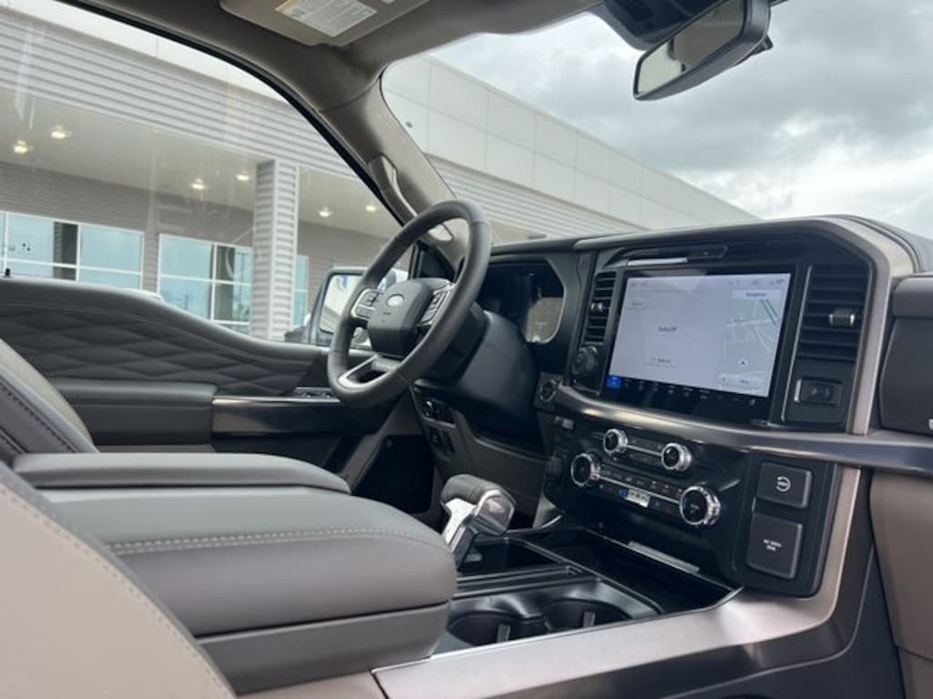 New 2025 Ford F-150 Platinum Truck