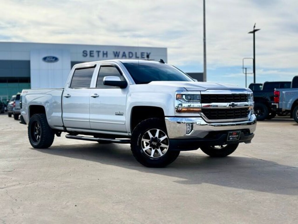Used 2018 Chevrolet Silverado 1500 LT Truck