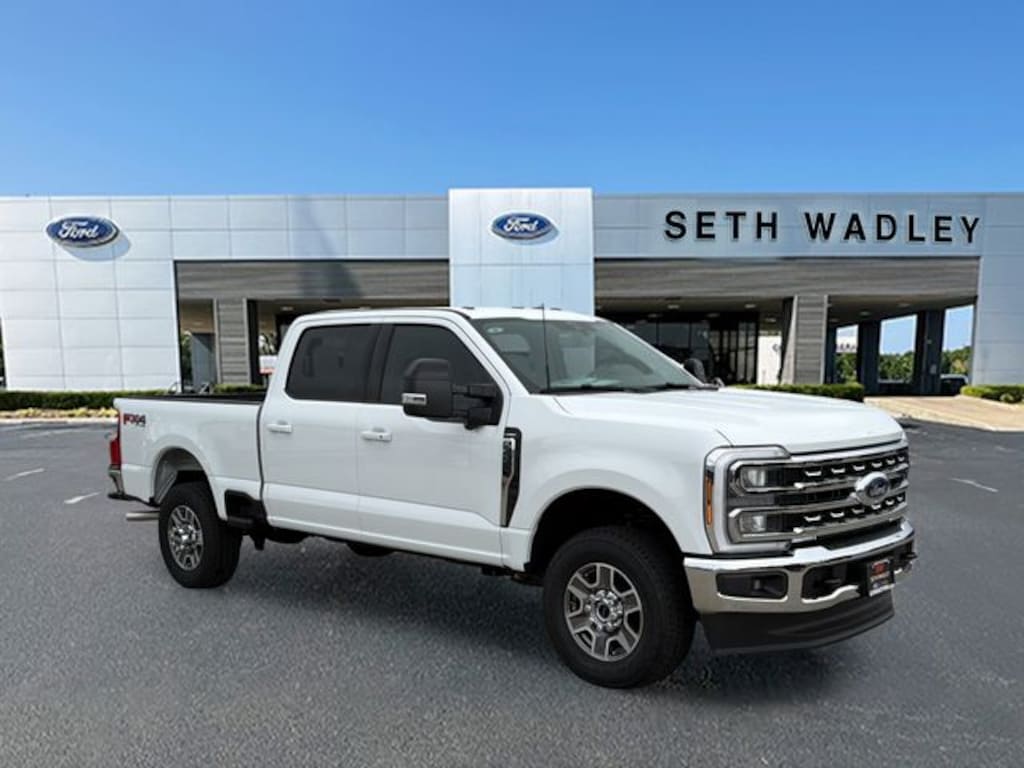 New 2025 Ford F-250SD Lariat Truck