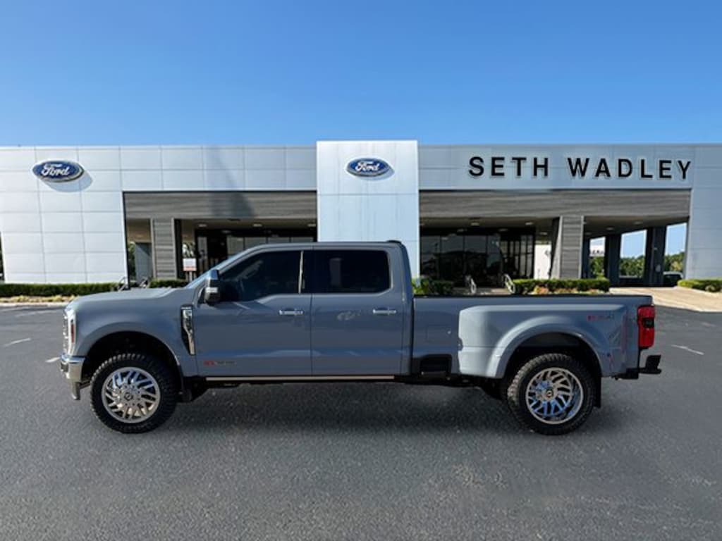 Used 2024 Ford F-350SD King Ranch Truck