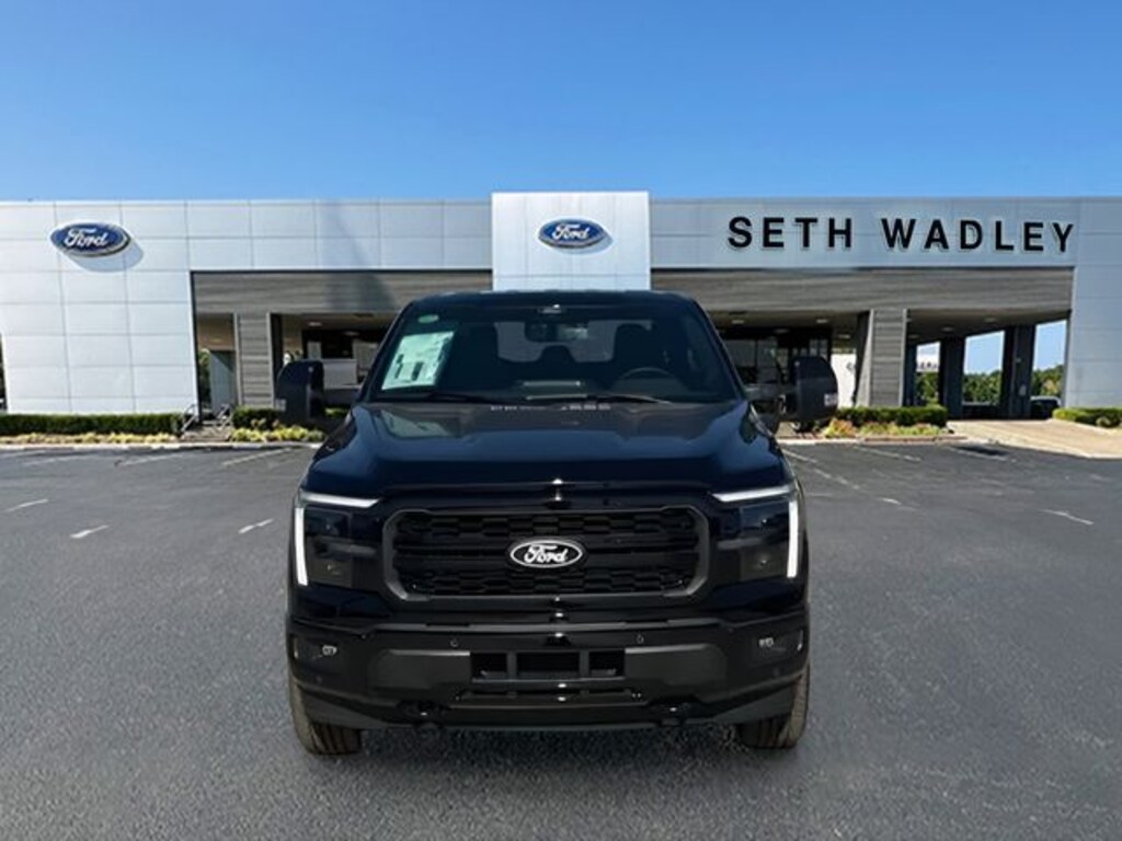 New 2025 Ford F-150 Lariat Truck