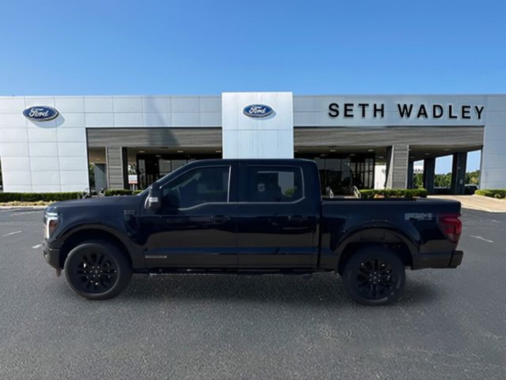 New 2025 Ford F-150 Lariat Truck