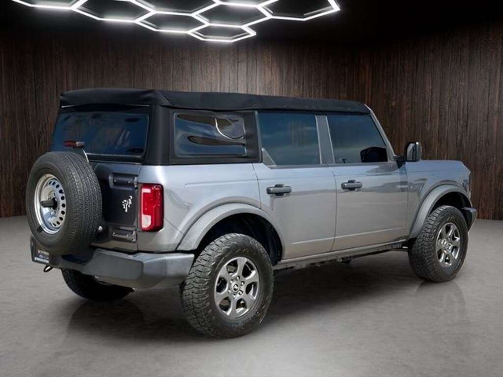 Used 2021 Ford Bronco Base SUV
