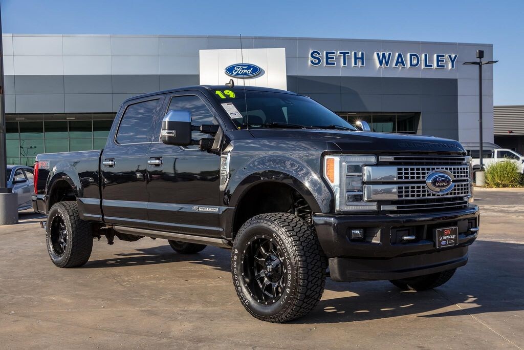 Used 2019 Ford F-250SD Platinum Truck