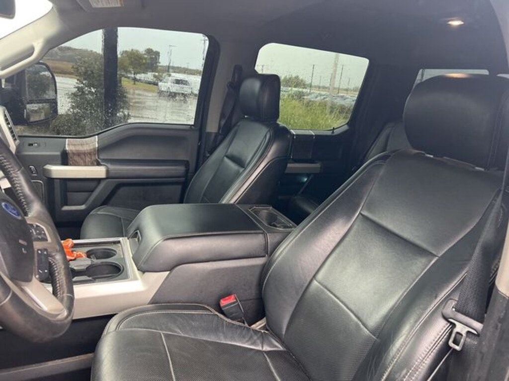 Used 2018 Ford F-350SD Lariat Truck