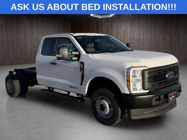 2026 Ford F-350SD XL Chassis