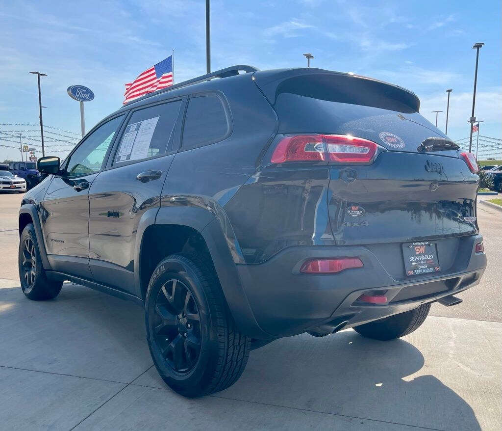 Used 2015 Jeep Cherokee Trailhawk SUV