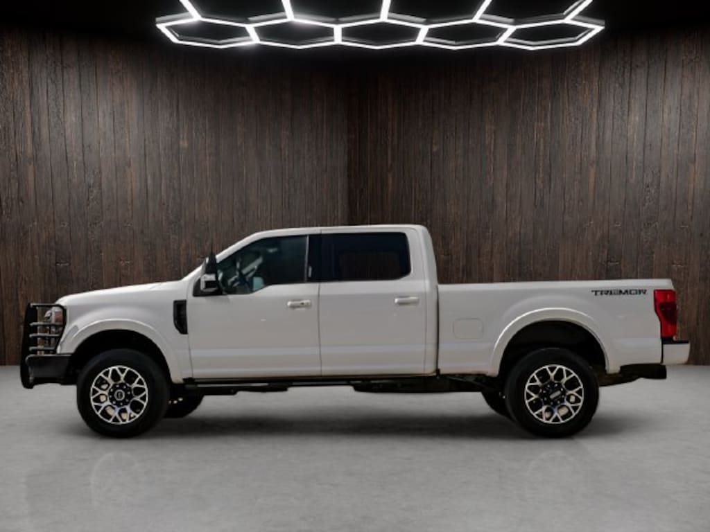 Used 2020 Ford F-250SD Lariat Truck