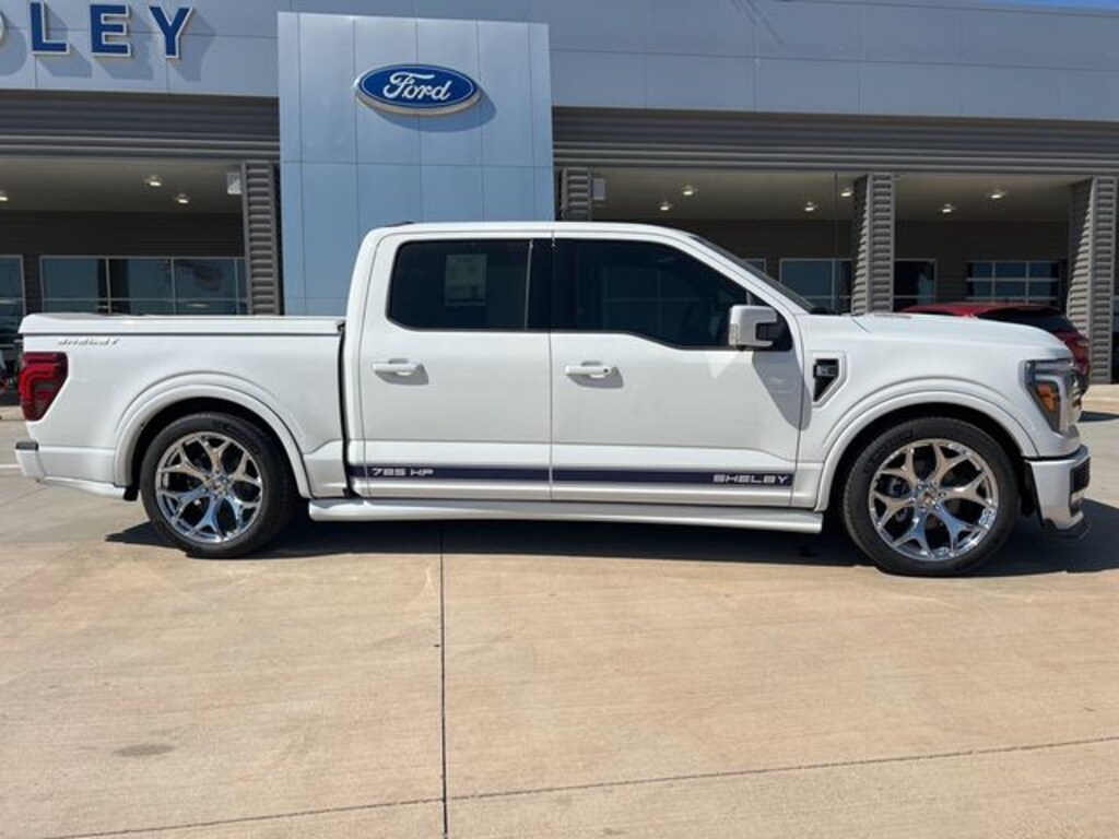 New 2025 Ford F-150 Lariat Truck