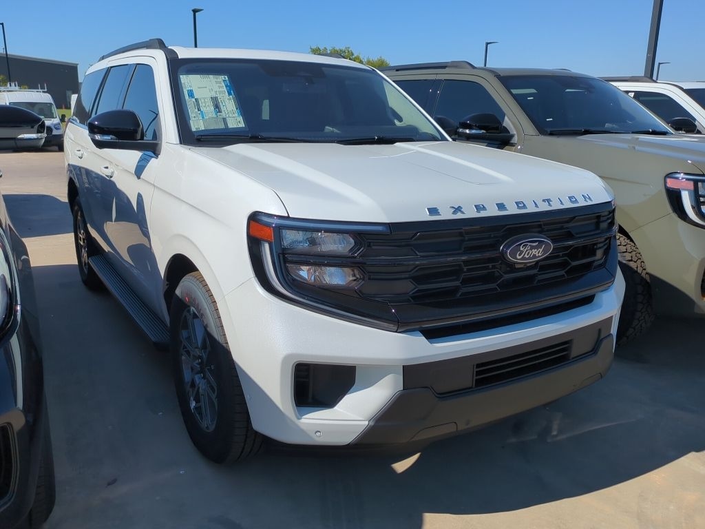 New 2025 Ford Expedition Active SUV