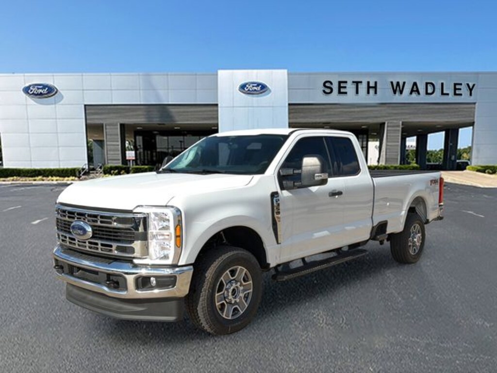 New 2025 Ford F-350SD XLT Truck