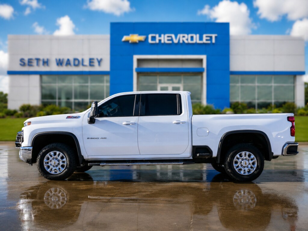 Used 2024 Chevrolet Silverado 2500HD LT Truck