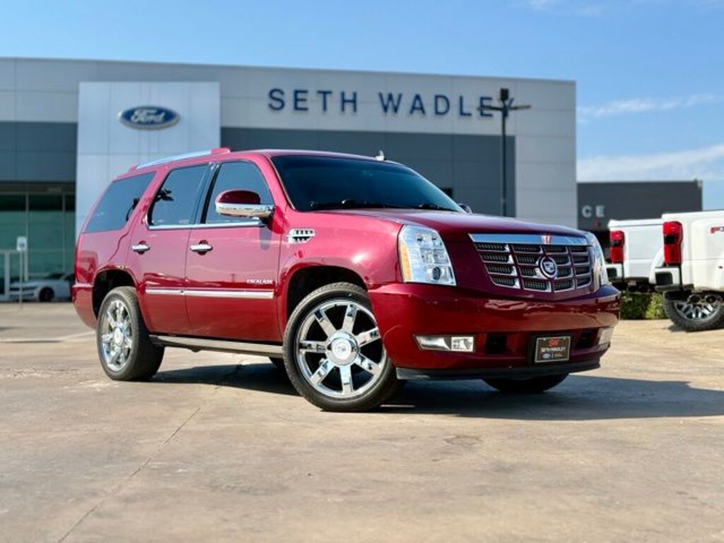 Used 2011 Cadillac Escalade Premium SUV