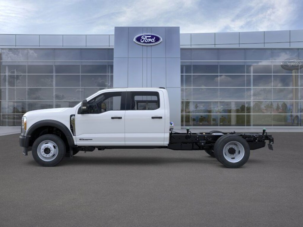New 2025 Ford F-450SD XL Chassis