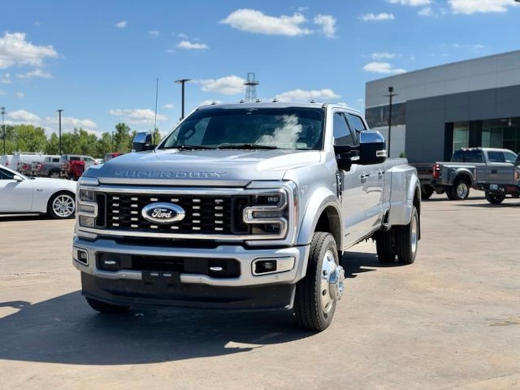 Certified 2023 Ford F-450SD Platinum Truck
