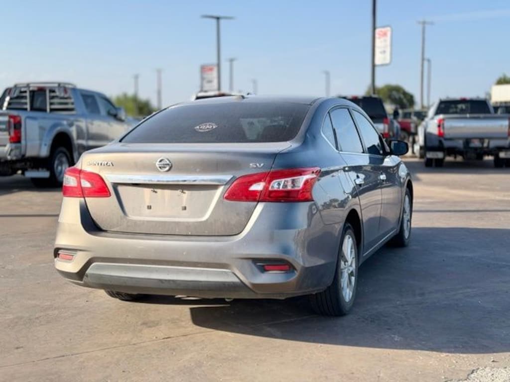 Used 2016 Nissan Sentra SV Sedan