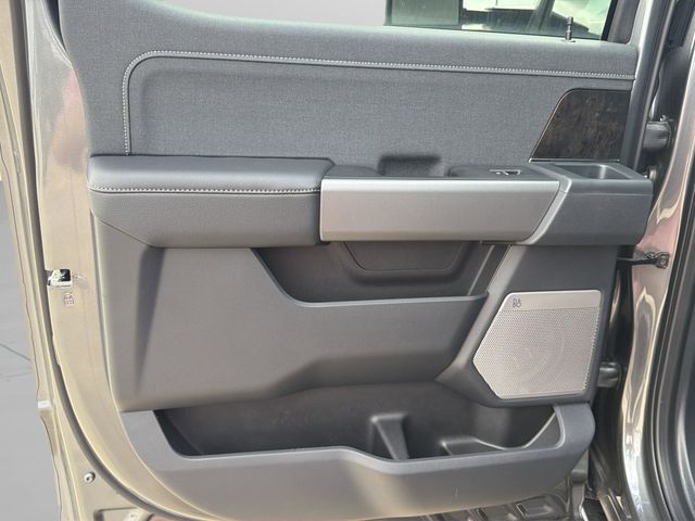 2026 Ford F-250 Super Duty Lariat - Photo 13