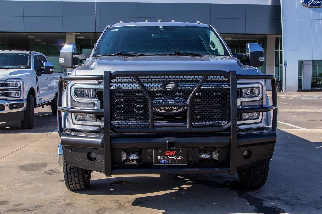 Used 2023 Ford F-450SD Lariat Truck