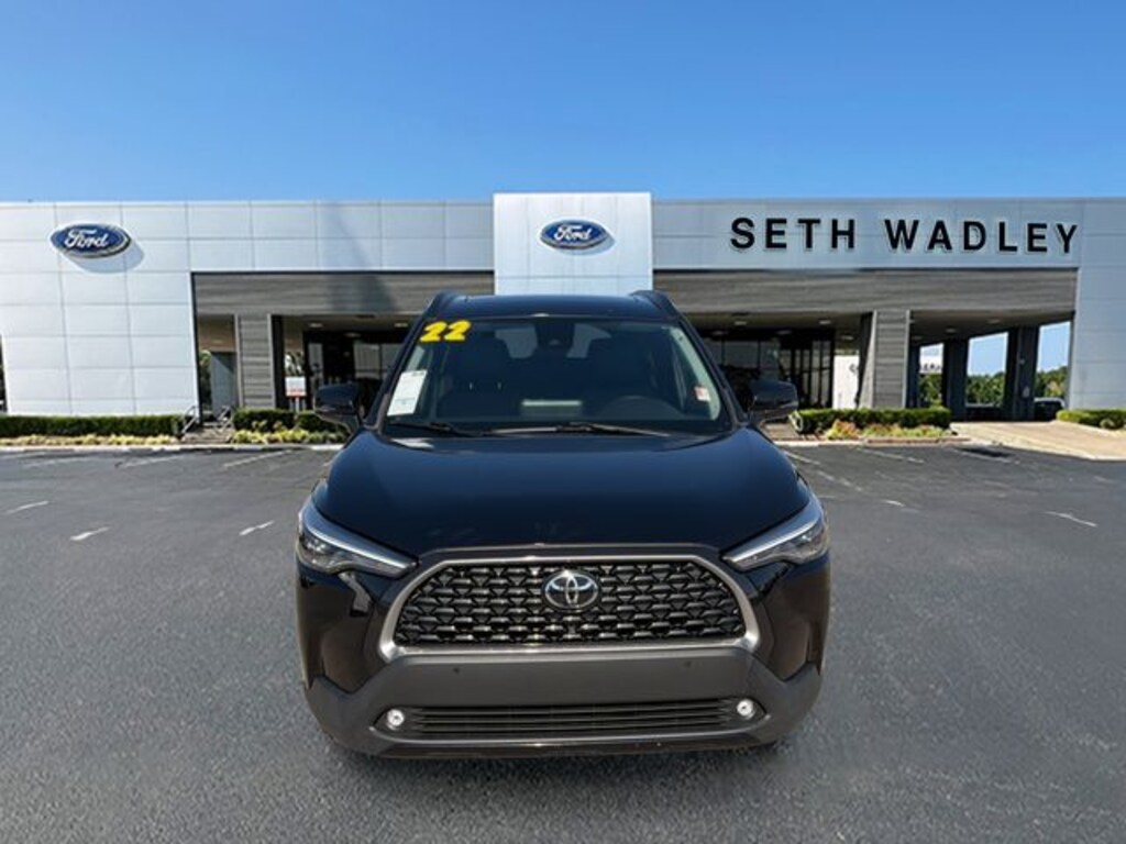 Used 2022 Toyota Corolla Cross XLE SUV