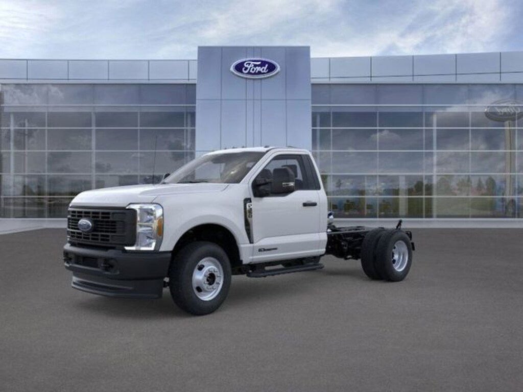 New 2026 Ford F-350SD XL Chassis