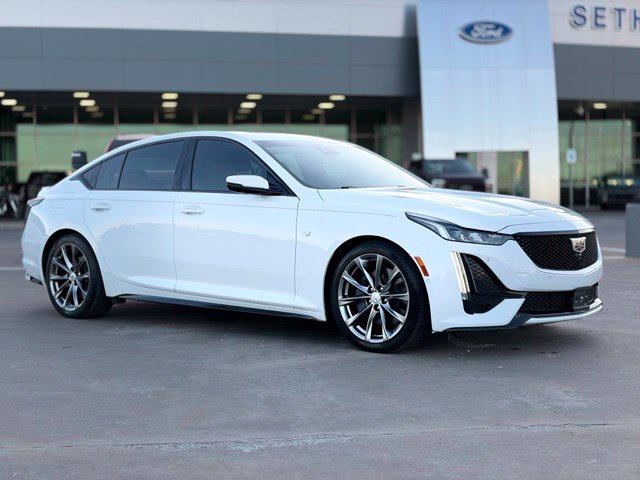  Cadillac CT5