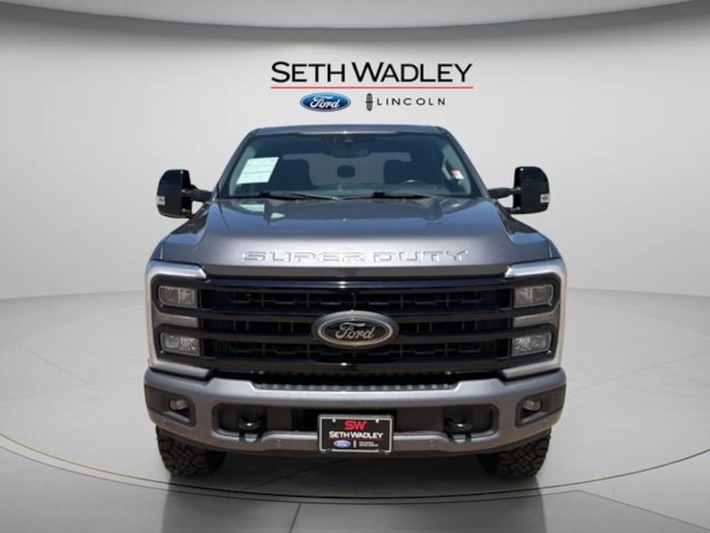 Used 2023 Ford F-250SD Lariat Truck