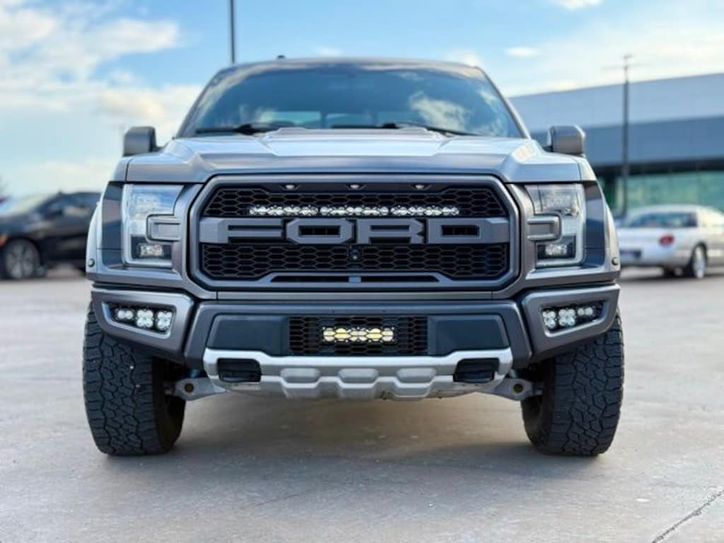 Used 2018 Ford F-150 Raptor Truck