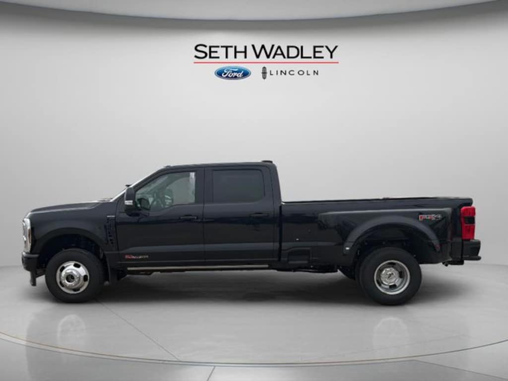 New 2026 Ford F-350SD Platinum Truck