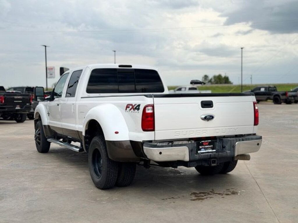 Used 2016 Ford F-350SD Lariat Truck
