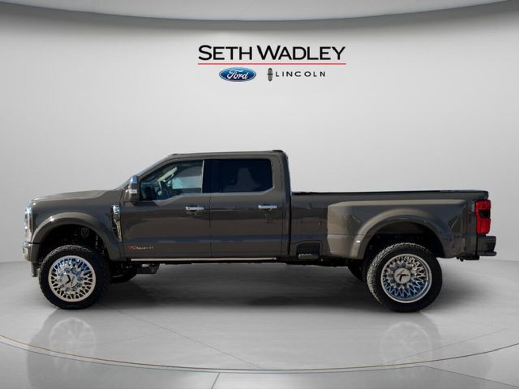 Used 2026 Ford F-450SD Platinum Truck