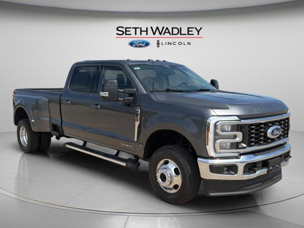 New 2026 Ford F-350SD Lariat Truck