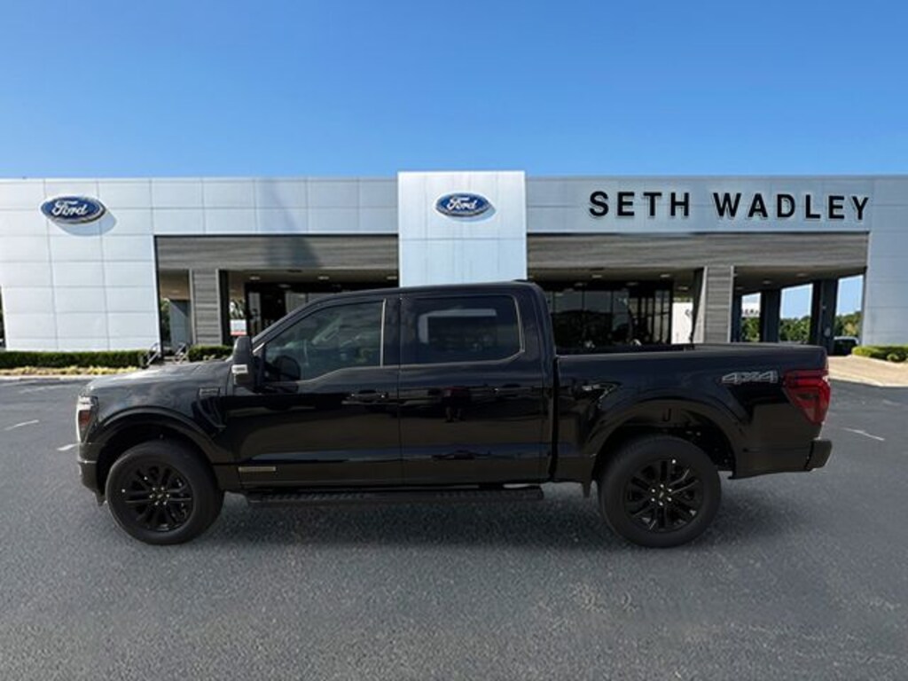 New 2025 Ford F-150 Lariat Truck