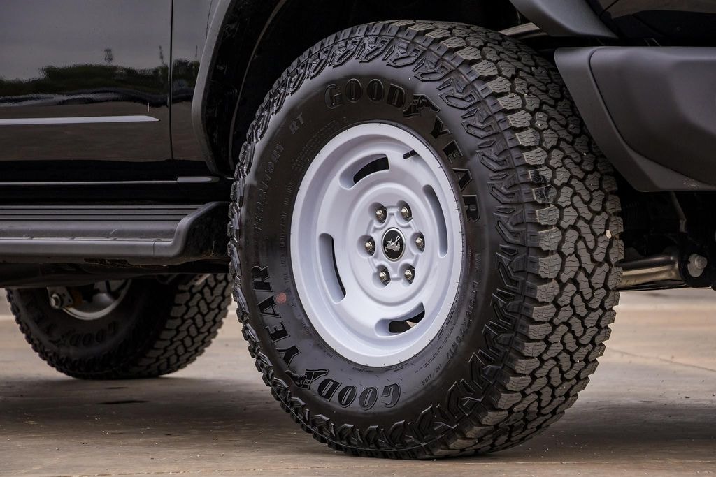 Certified 2025 Ford Bronco Heritage Edition SUV