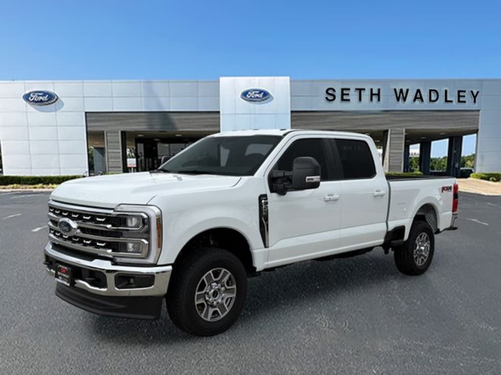 New 2025 Ford F-250SD Lariat Truck