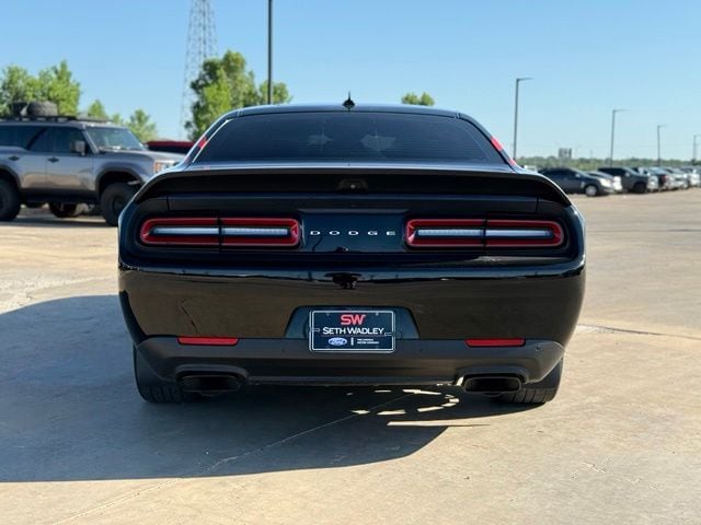 2023 Dodge Challenger SRT - Photo 6