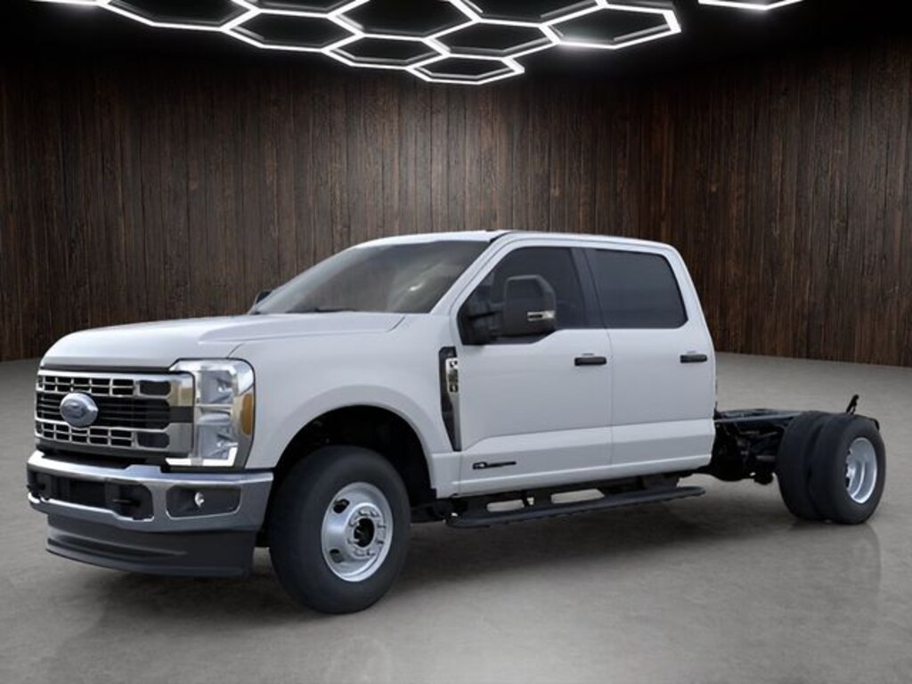 New 2026 Ford F-350SD XL Chassis