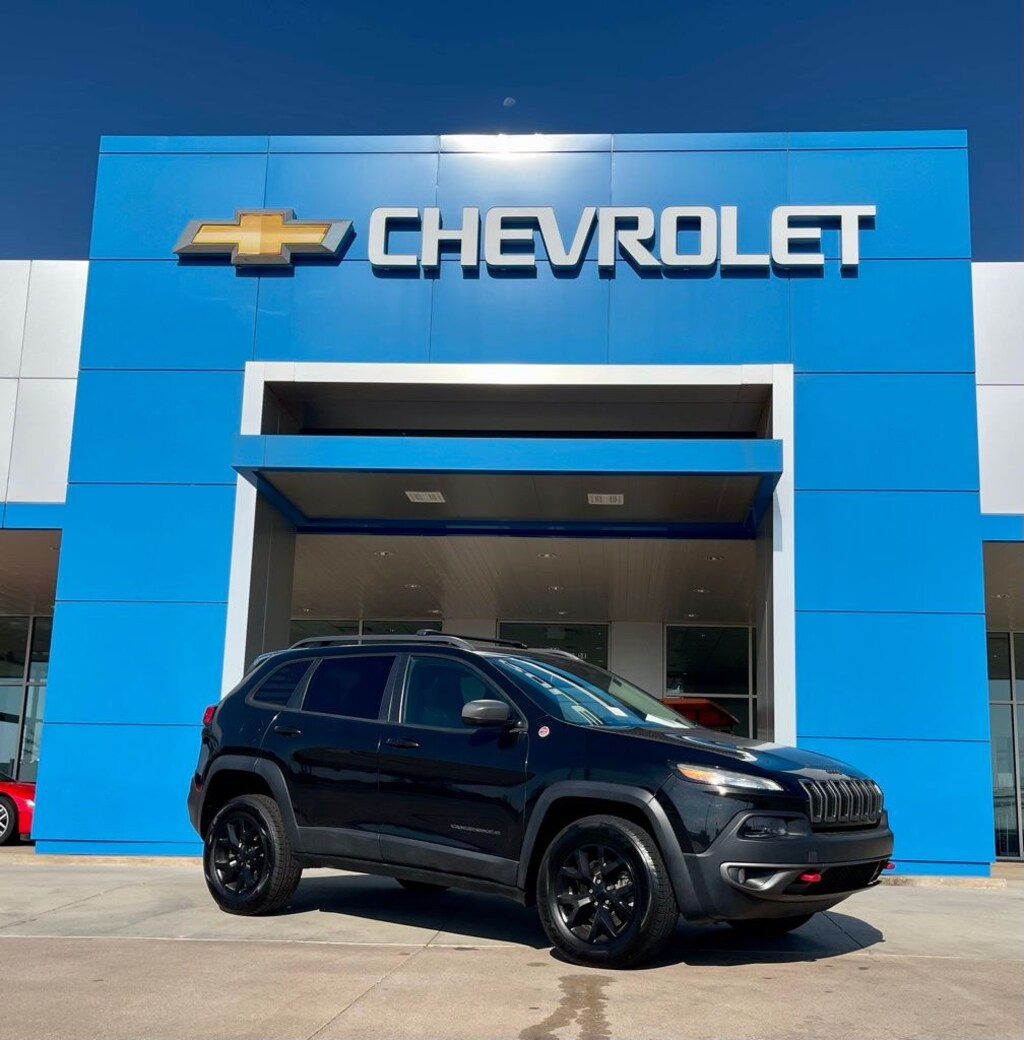 Used 2015 Jeep Cherokee Trailhawk SUV