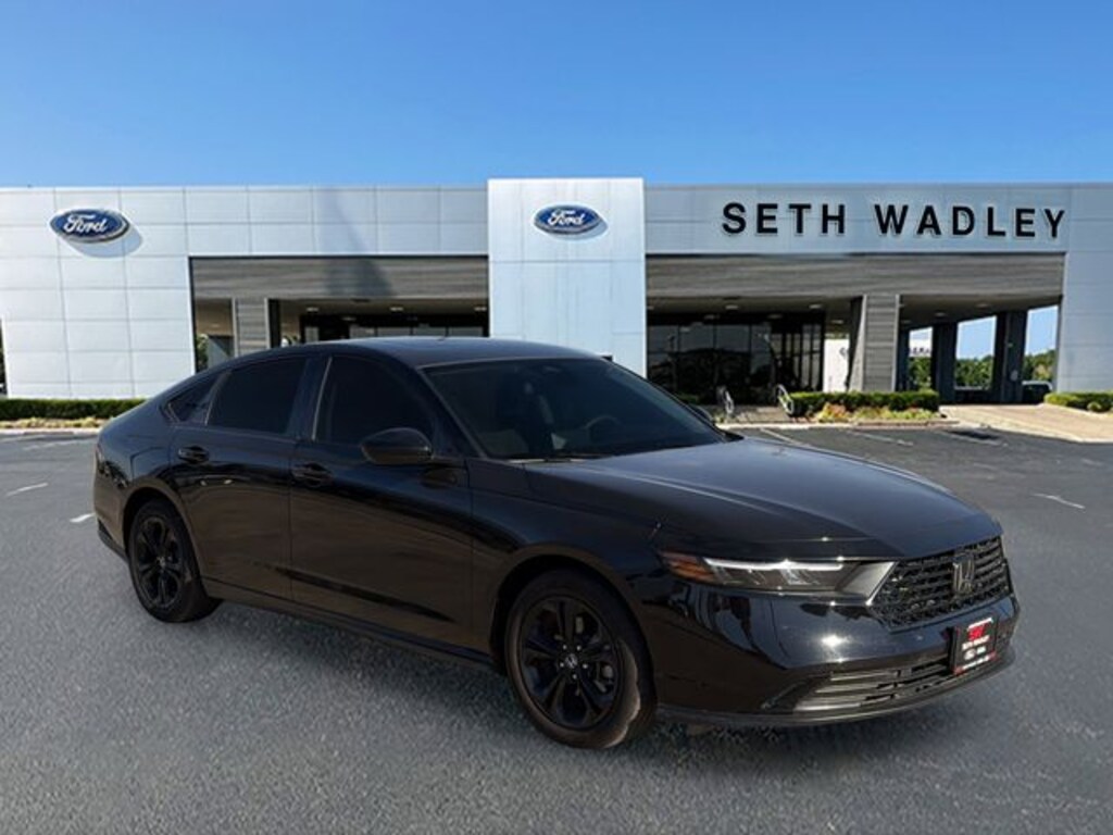 Used 2025 Honda Accord SE Sedan
