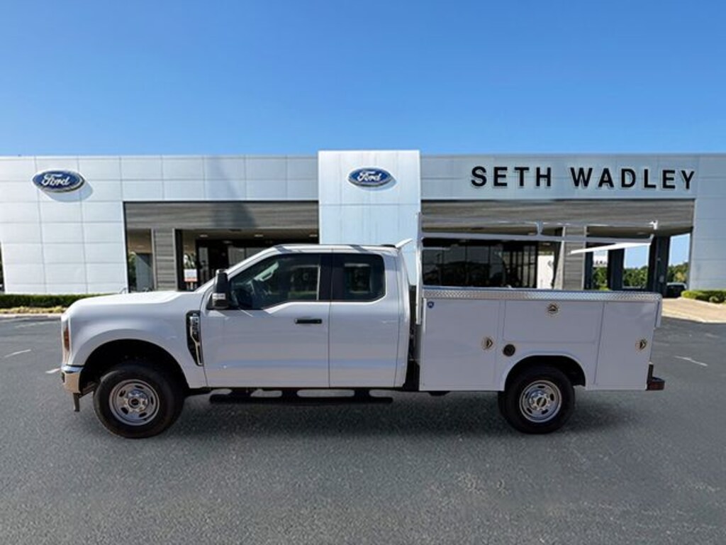 New 2025 Ford F-250SD XL Truck