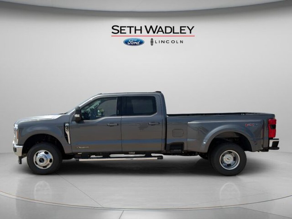 New 2026 Ford F-350SD Lariat Truck
