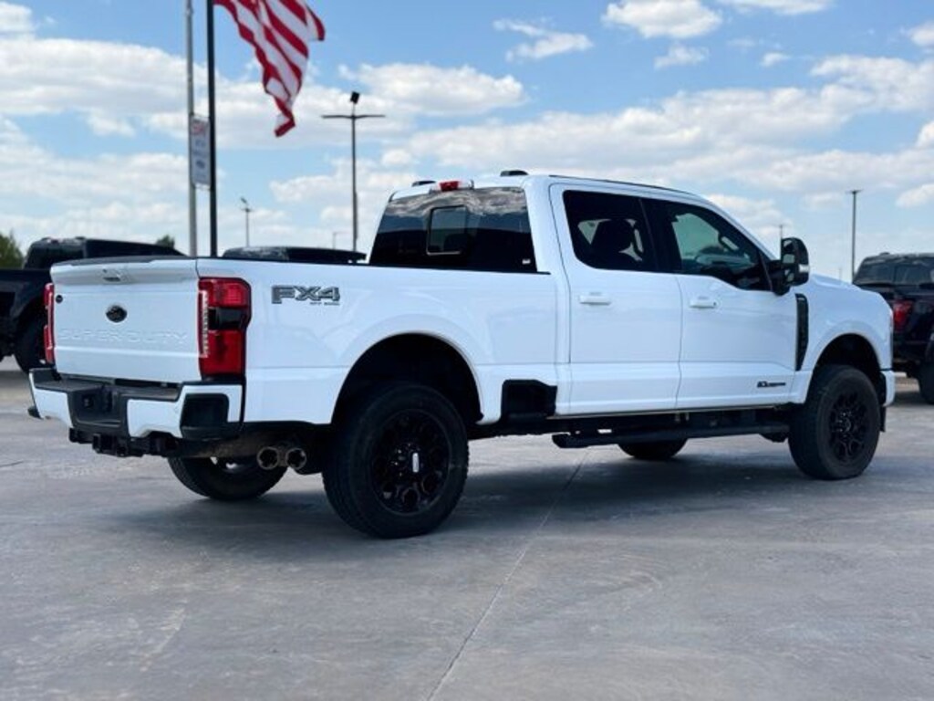 Certified 2024 Ford F-250SD Lariat Truck