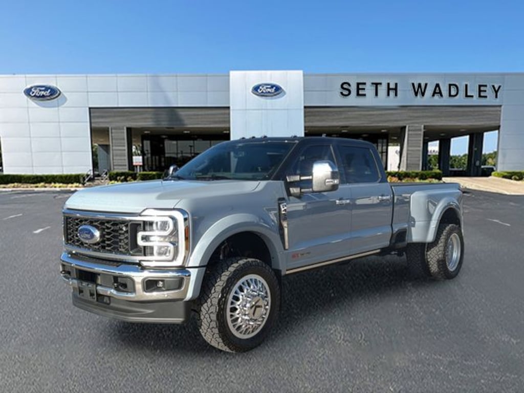 Used 2025 Ford F-450SD King Ranch Truck