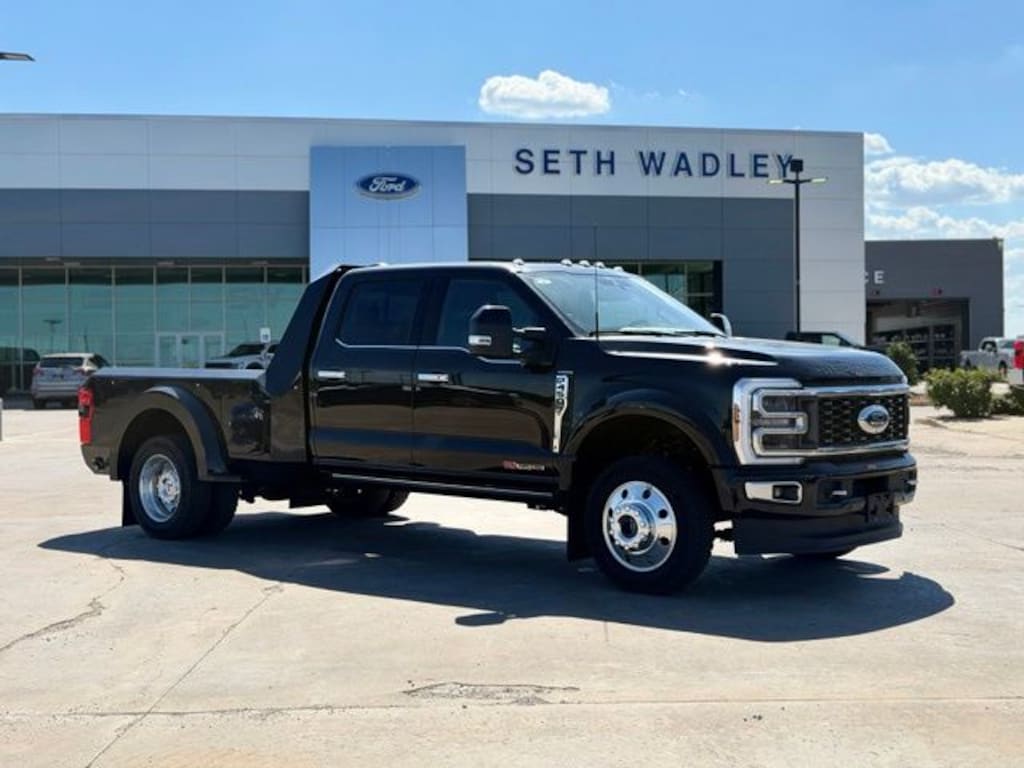 New 2024 Ford F-450SD Platinum Truck