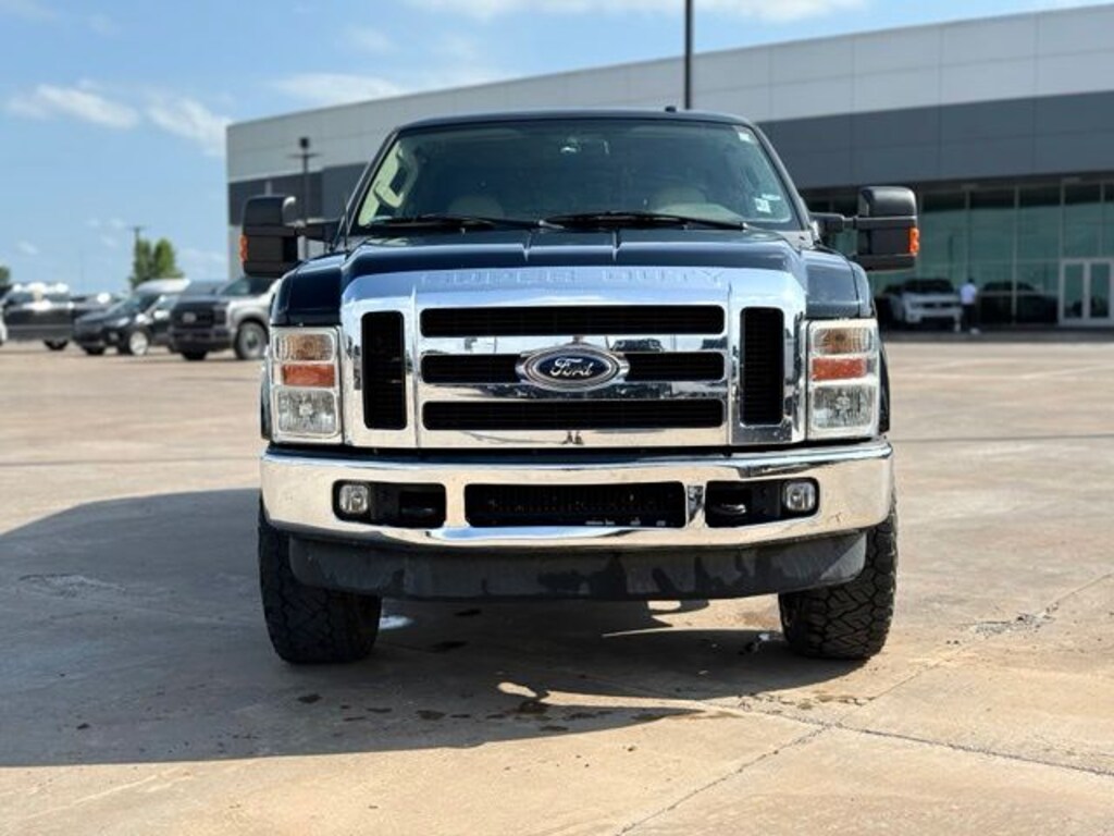 Used 2010 Ford F-250SD Lariat Truck