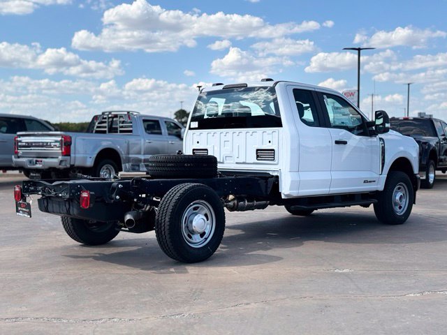 New 2026 Ford F-350SD XL Chassis
