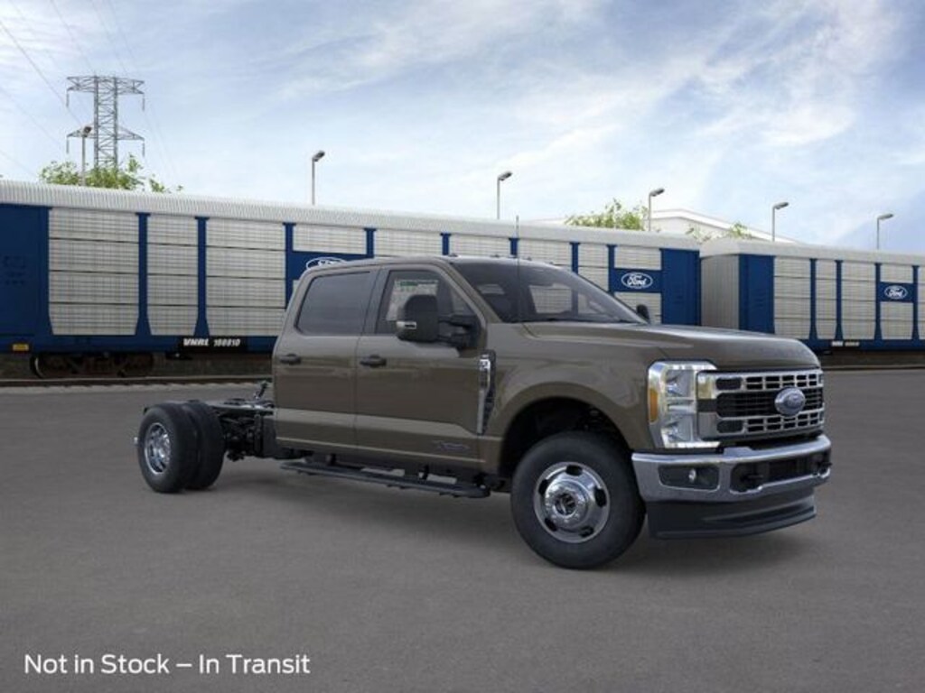 New 2026 Ford F-350SD XLT Chassis