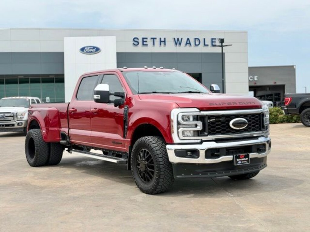 Used 2025 Ford F-350SD Lariat Truck