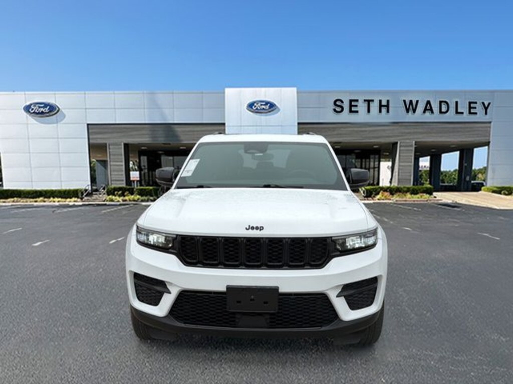 Certified 2023 Jeep Grand Cherokee Altitude SUV
