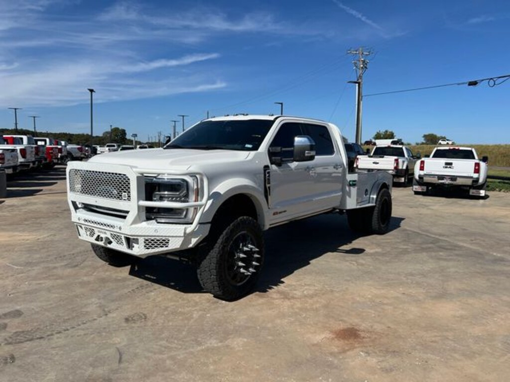 Used 2023 Ford F-450SD Platinum Truck